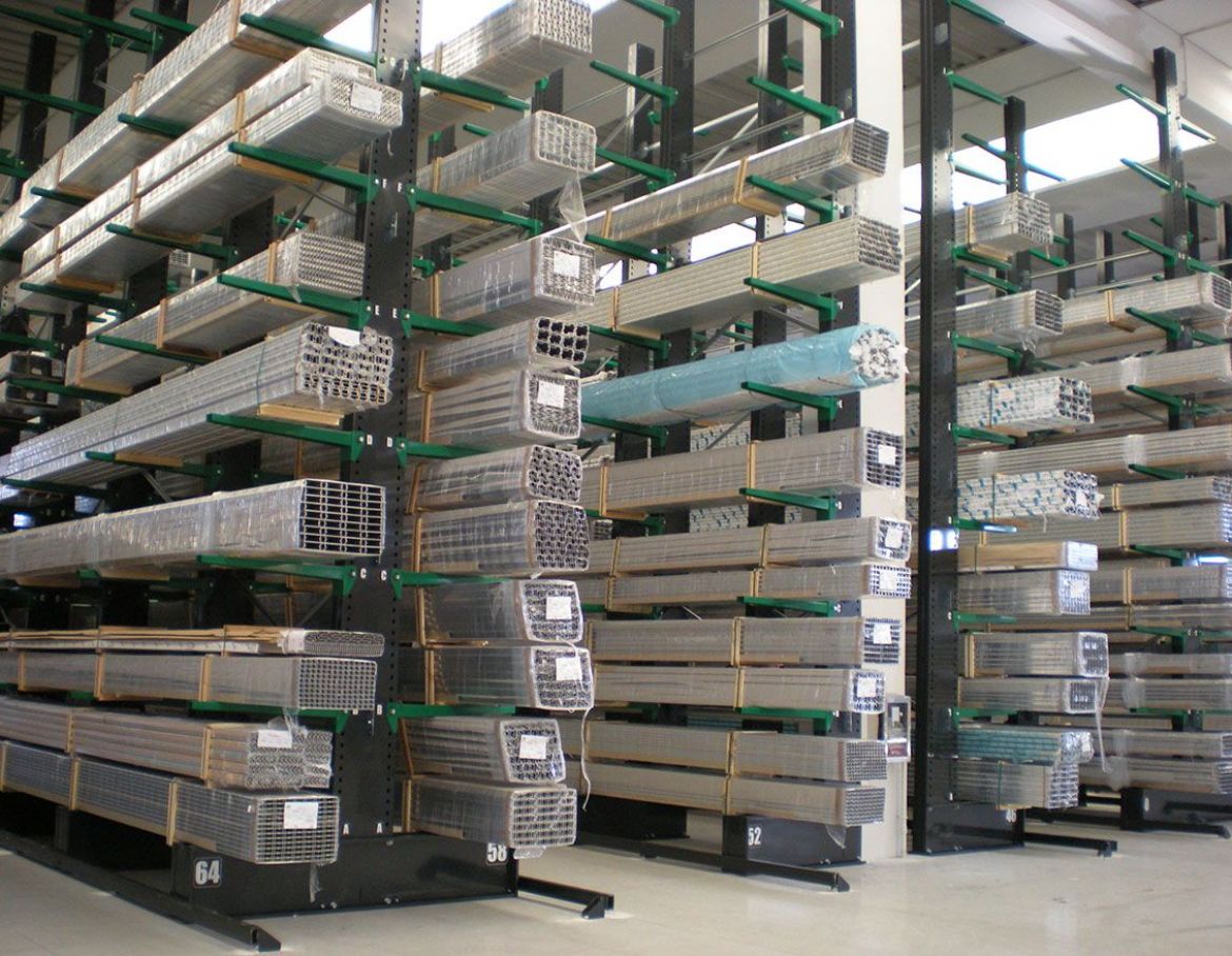 Guided Aisle Cantilever Racking 1