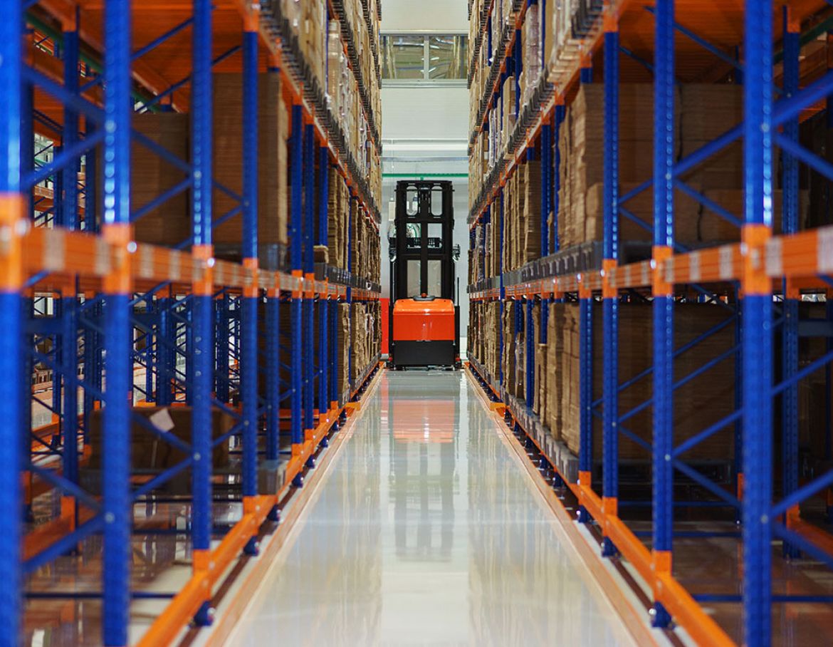 Narrow Aisle Pallet Racking 1