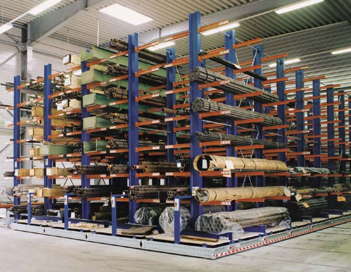 Mobile Cantilever Racking 1